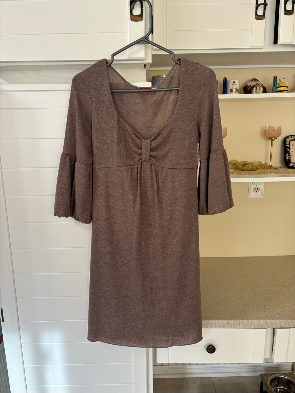 Y2K Brown Knit V-Neck Puff Sleeve Dress